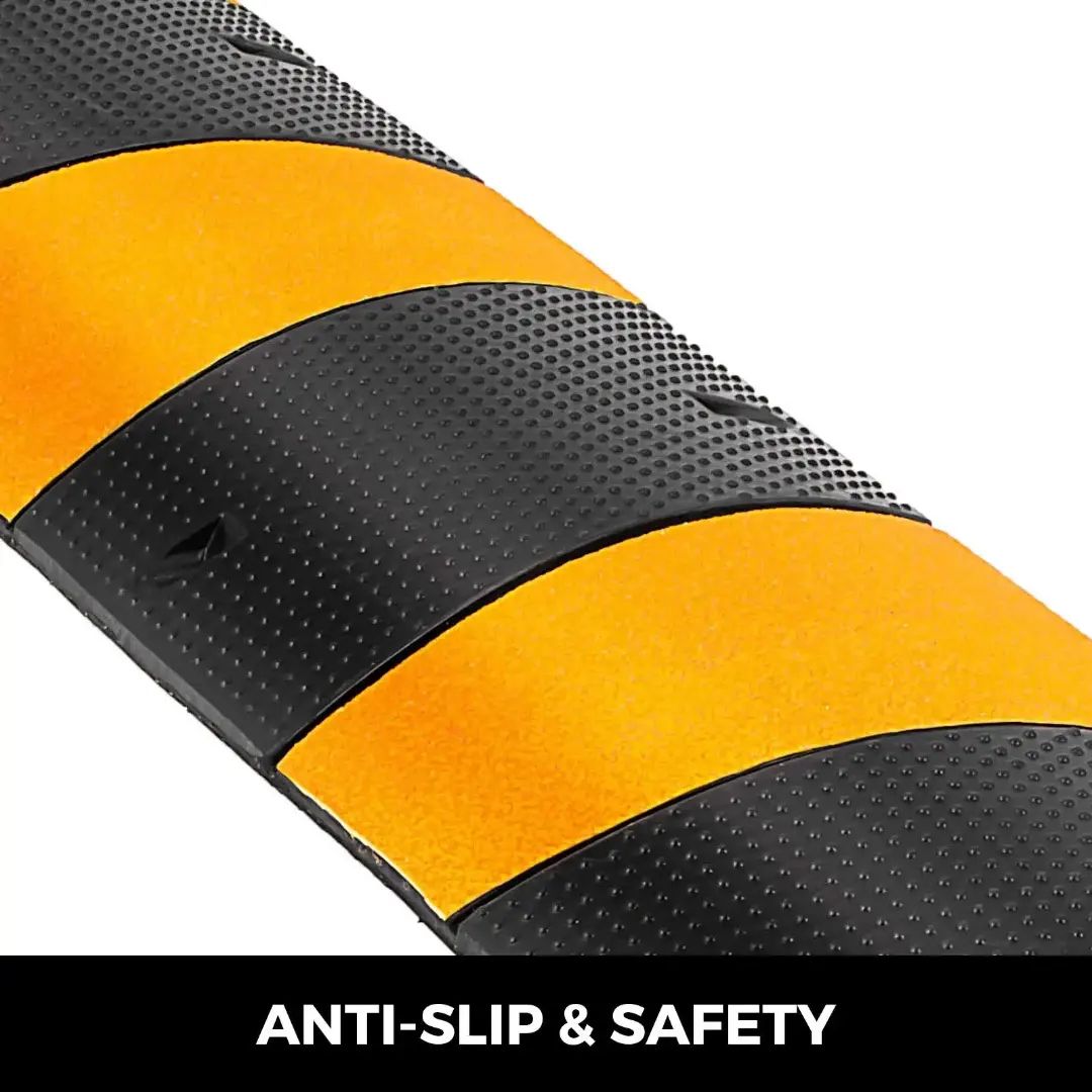 Heavy duty speed rubber driveway bump/cable protector ramp/ speed bump. - Image 8