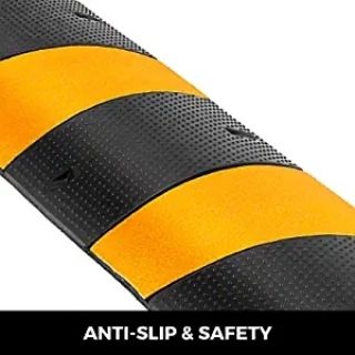 Heavy duty speed rubber driveway bump/cable protector ramp/ speed bump. - Image 6