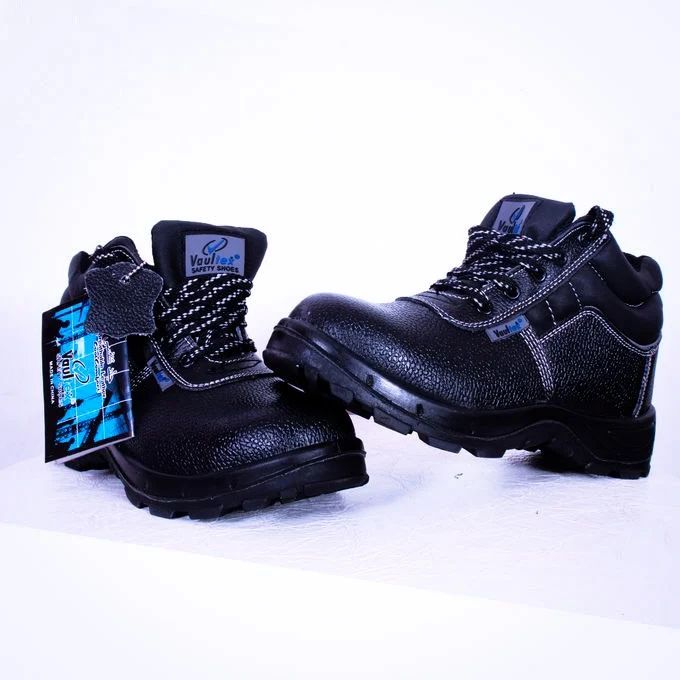 Vaultex safety shoe - Image 6