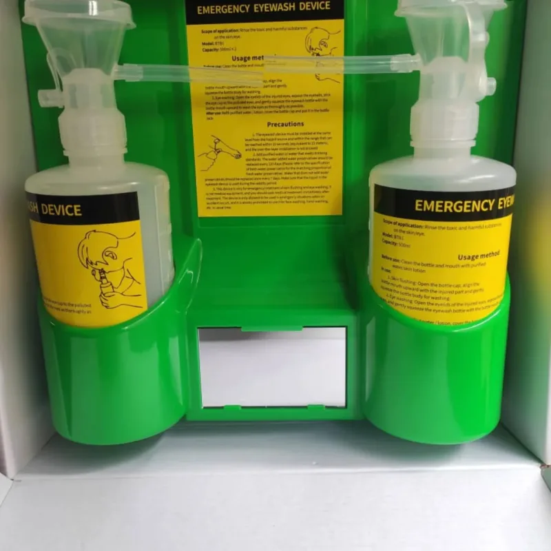 Emergency Eyewash Station – Wall Mounted Eye Wash Rinse Kit (Double 500ml Bottles) - Image 2