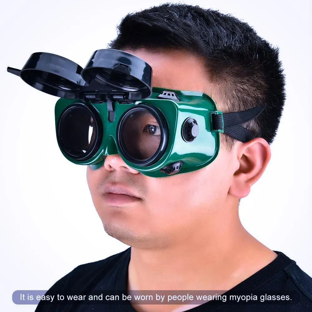 Flip-up front welding goggles with lens. - Image 5