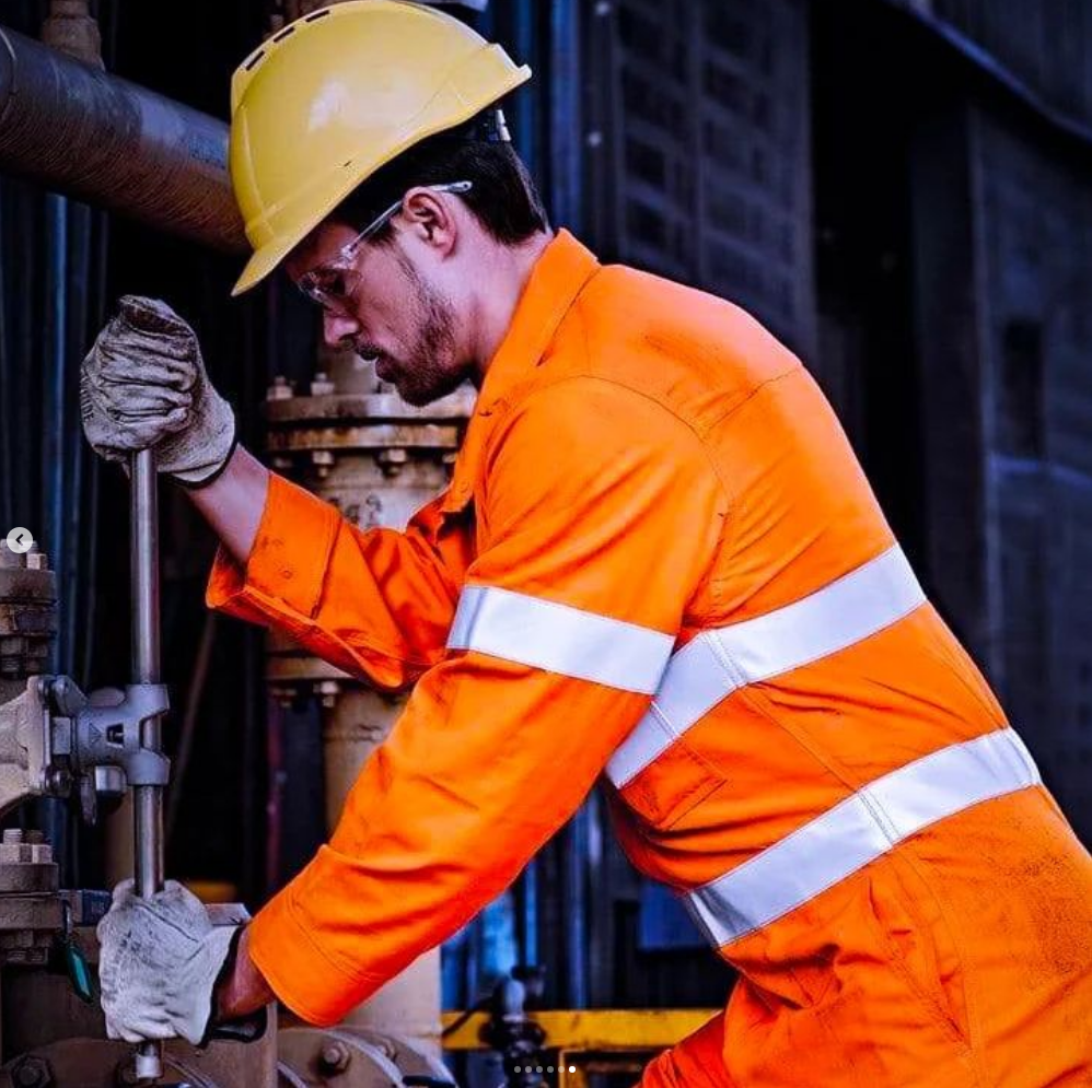 Industrial Helmets ( Vaultex Helmets ) - Image 3