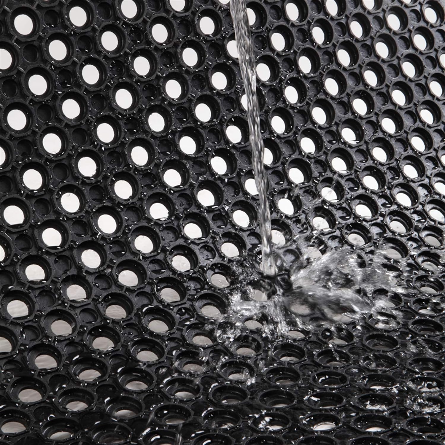 Outdoor Rubber Drainage Floor Mat - Image 3
